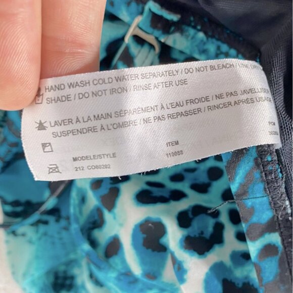 5/$25 Christina Blue Animal Print Tankini Bikini Top Swim Top 12 - Picture 4 of 11